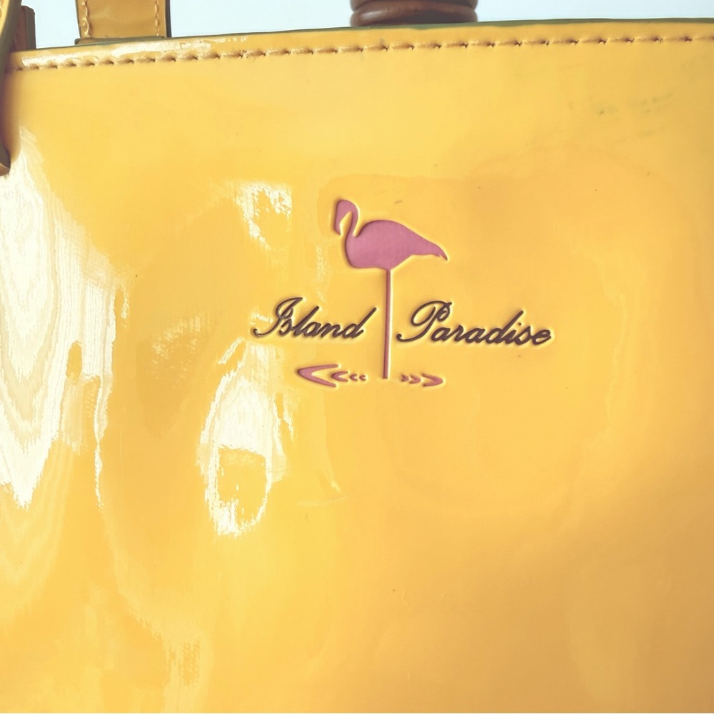 🍋 Donna Dixon Y2K Citrus Slice Patent Tote Bag  Bright Yellow Purse - Picture 4 of 14